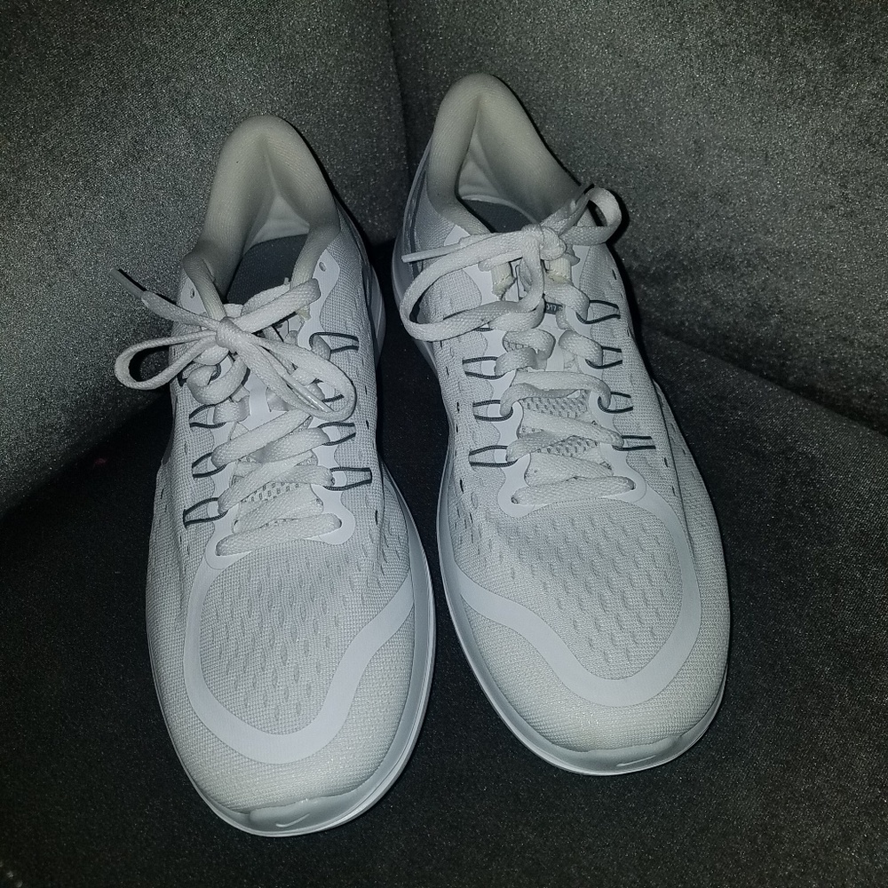 Nike sneakers brand new